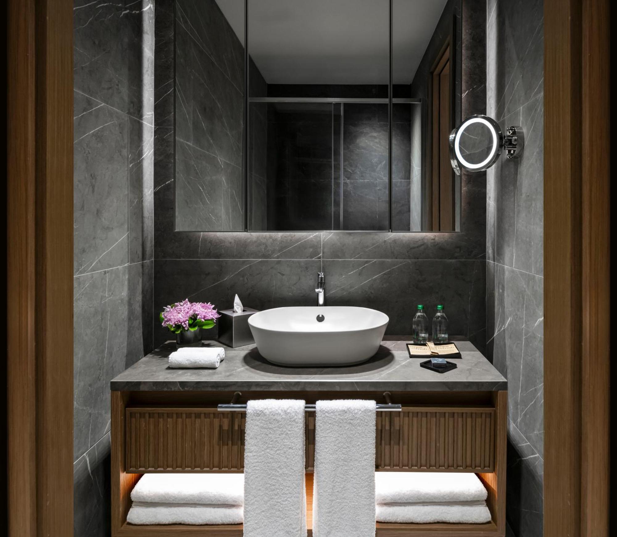 Moevenpick Living Istanbul Saklivadi Hotel Exterior photo